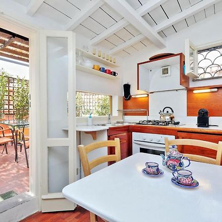 Smart Lodgings Sky Roma Esterno foto